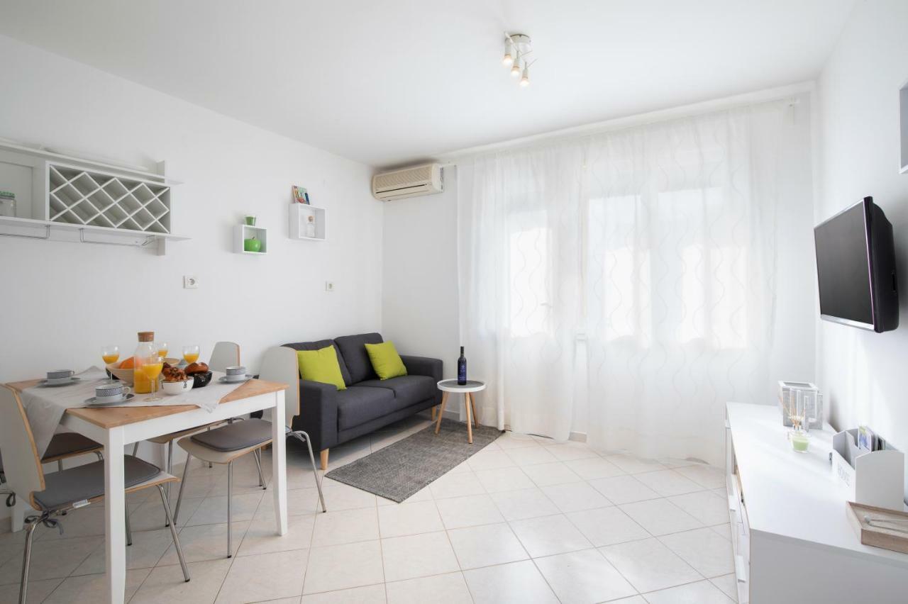 Castropola Apartment Exterior foto